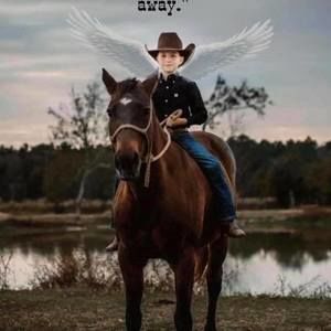 Meet your Posher, Ramona